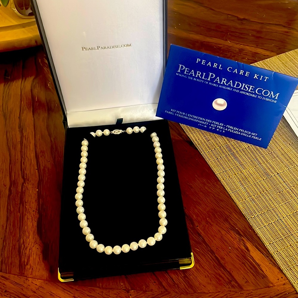 Freshwater Pearl Necklace. 16” Certified Pearl Paradise